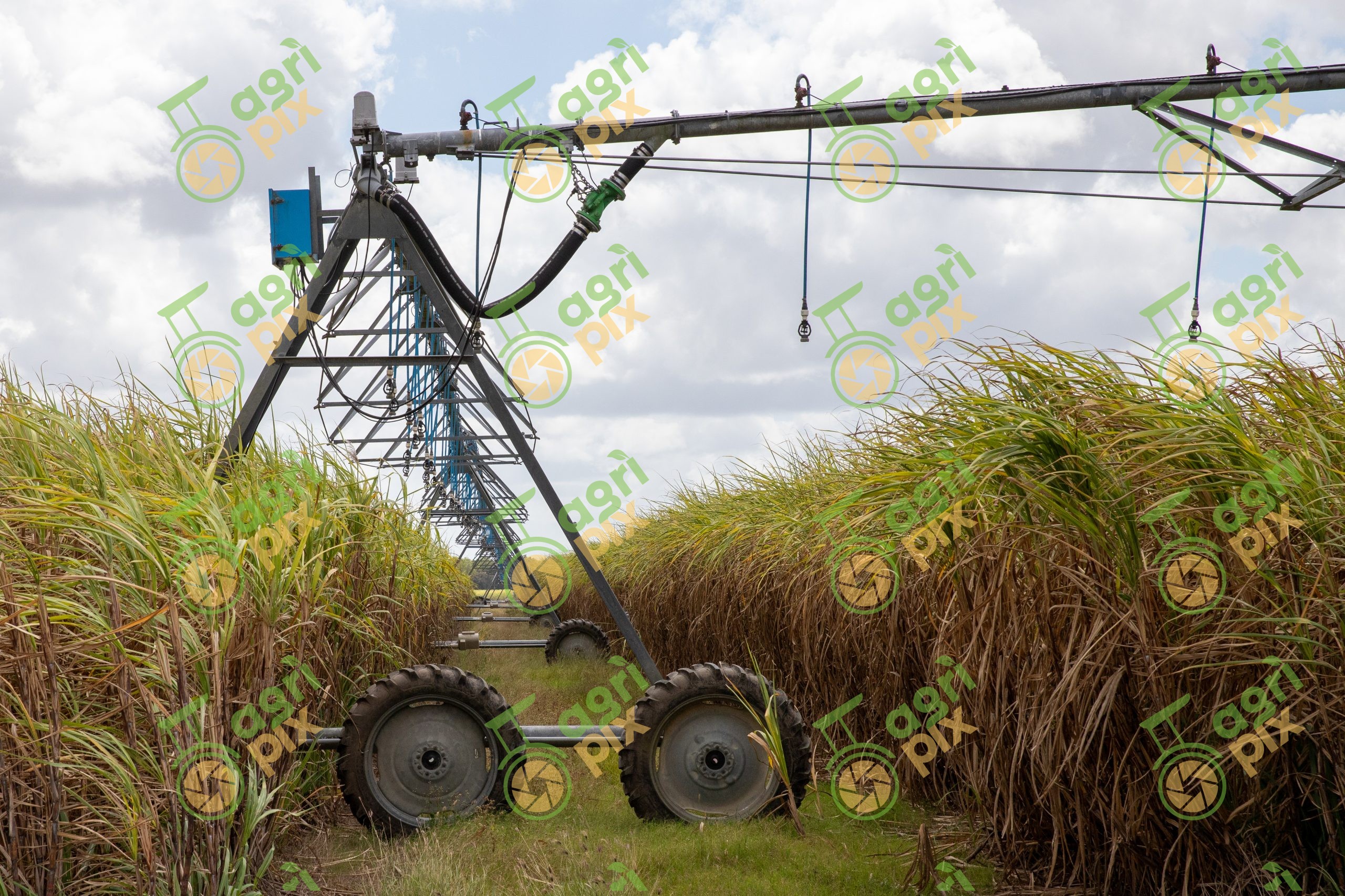 A center pivot irrigation system